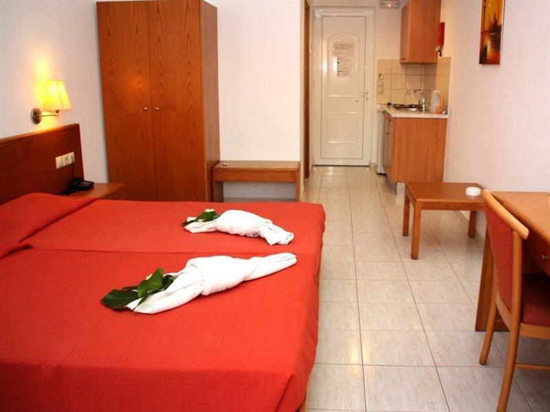 Lindos Nest Aparthotel Pefki Kültér fotó