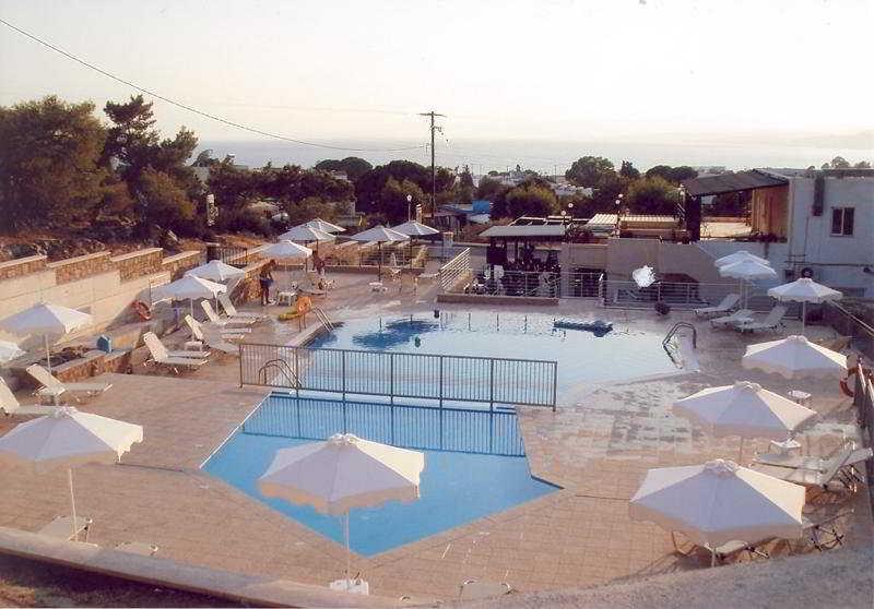 Lindos Nest Aparthotel Pefki Kültér fotó
